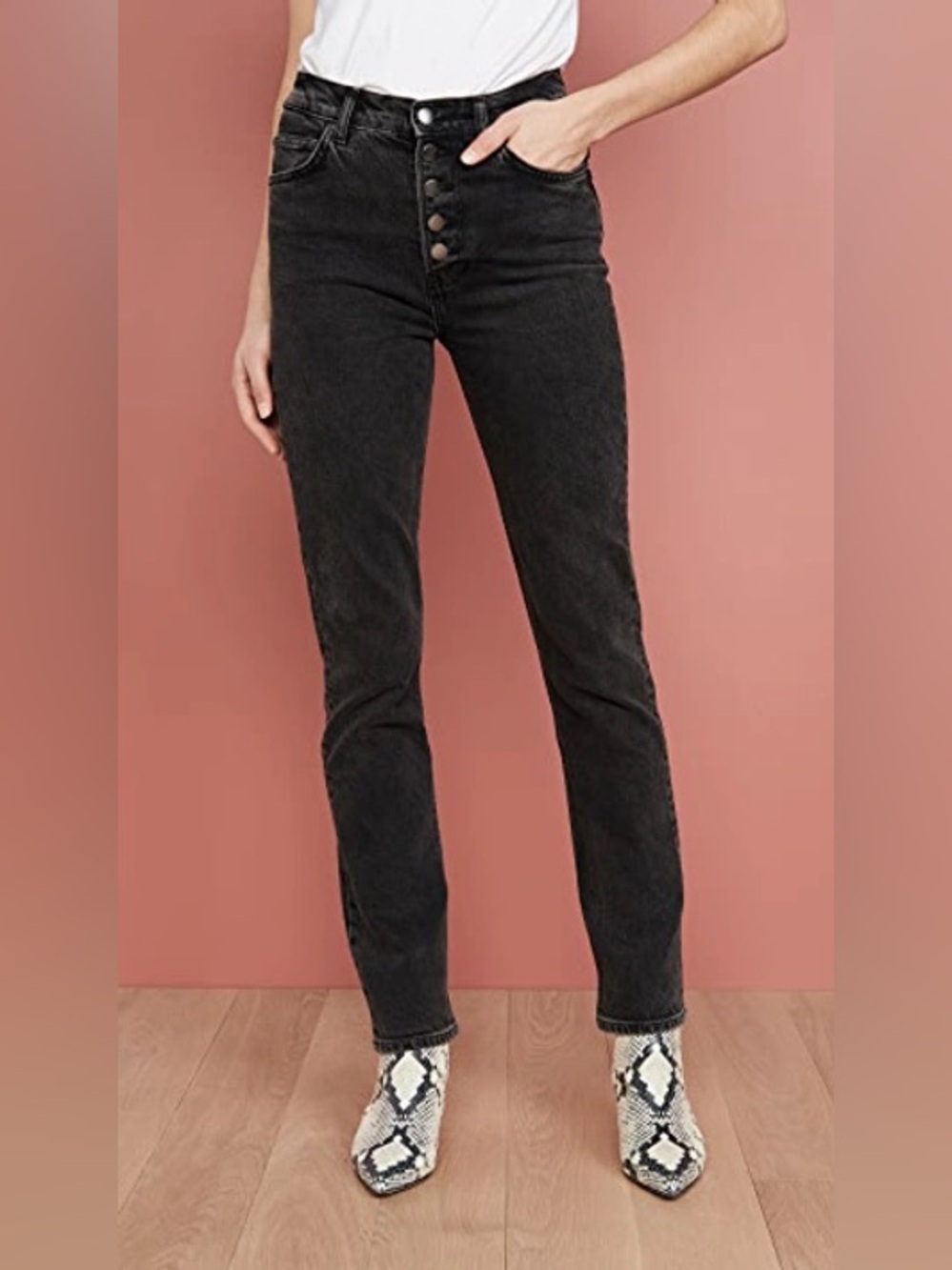 Reformation Liza High Straight Button Fly Jeans in Yuma! 🖤